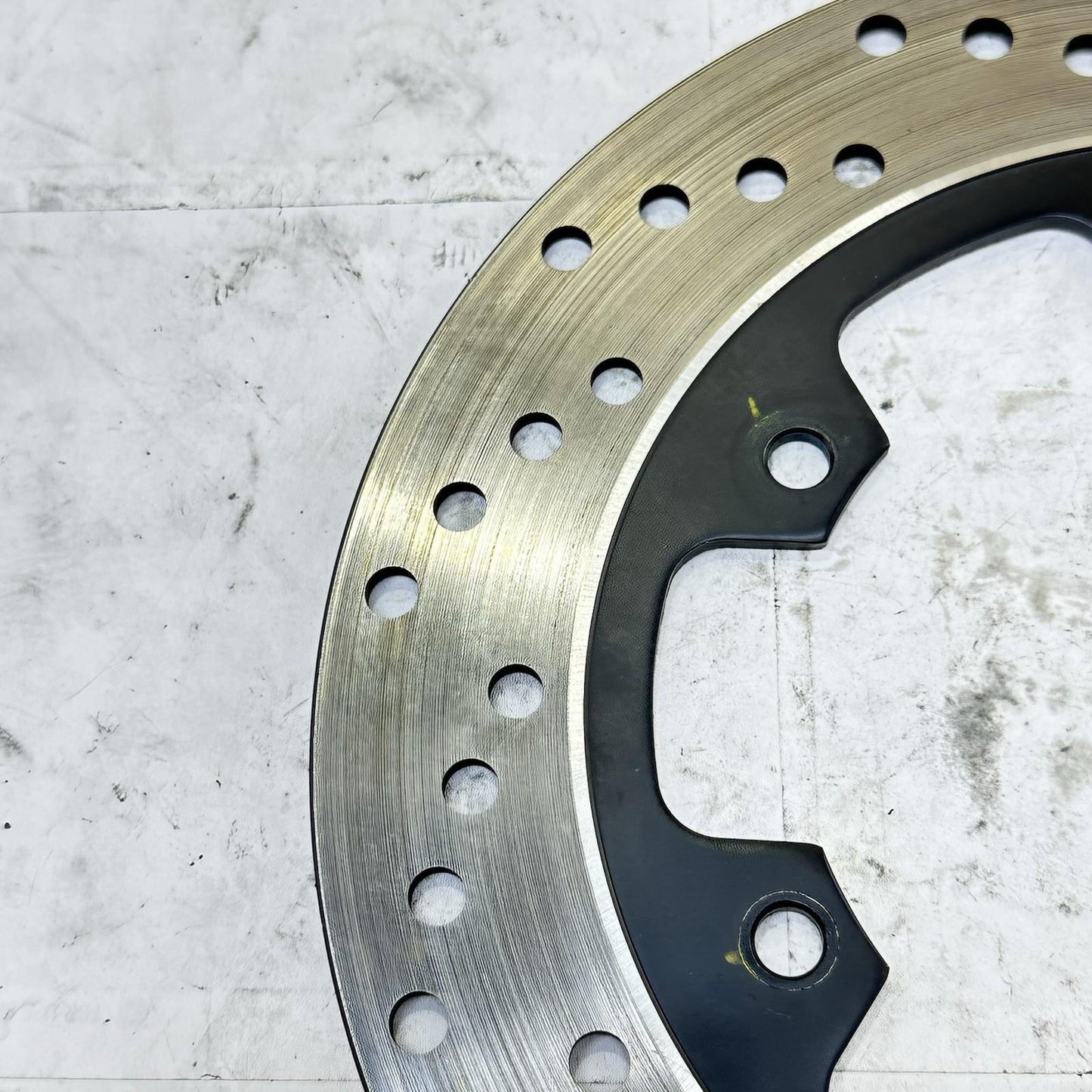 2016 - 2019 DUCATI 959 PANIGALE REAR ROTOR BRAKE DISC BACK WHEEL RIM STOCK OEM