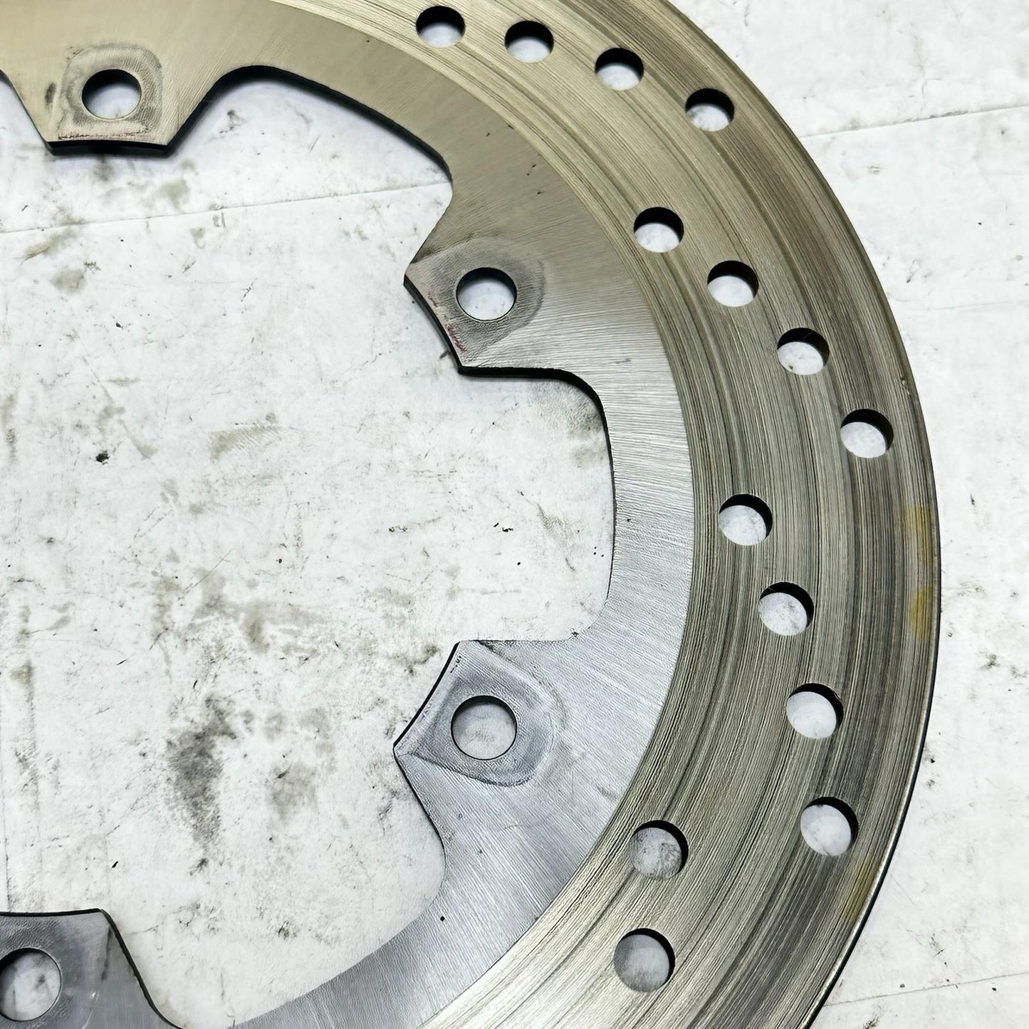 2016 - 2019 DUCATI 959 PANIGALE REAR ROTOR BRAKE DISC BACK WHEEL RIM STOCK OEM