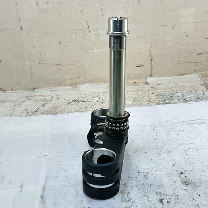 2016 - 2019 DUCATI 959 PANIGALE LOWER TRIPLE TREE STEERING STEM BEARING *DAMAGE*