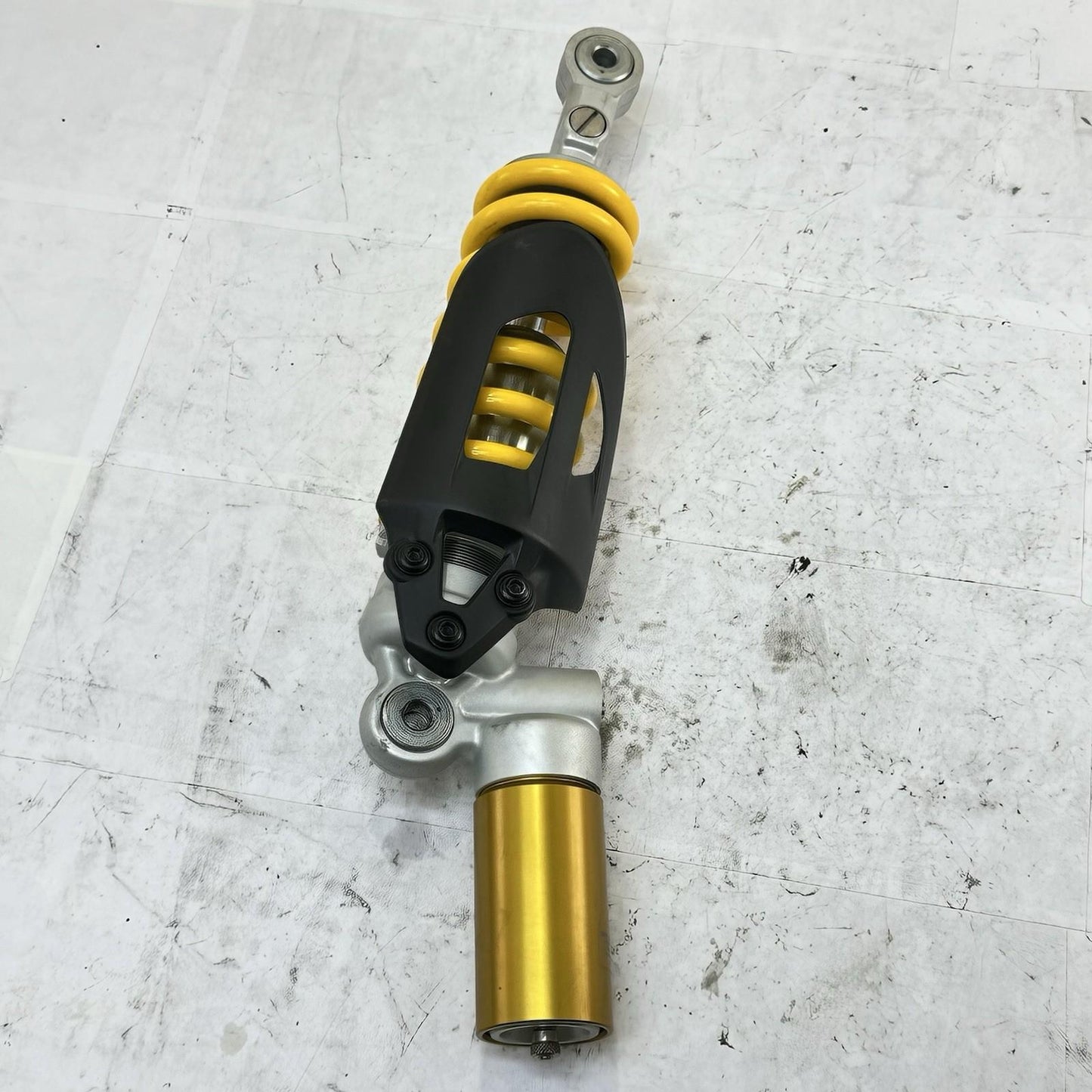 2016 - 2019 DUCATI 959 PANIGALE REAR SHOCK BACK SUSPENSION ABSORBER YELLOW STOCK