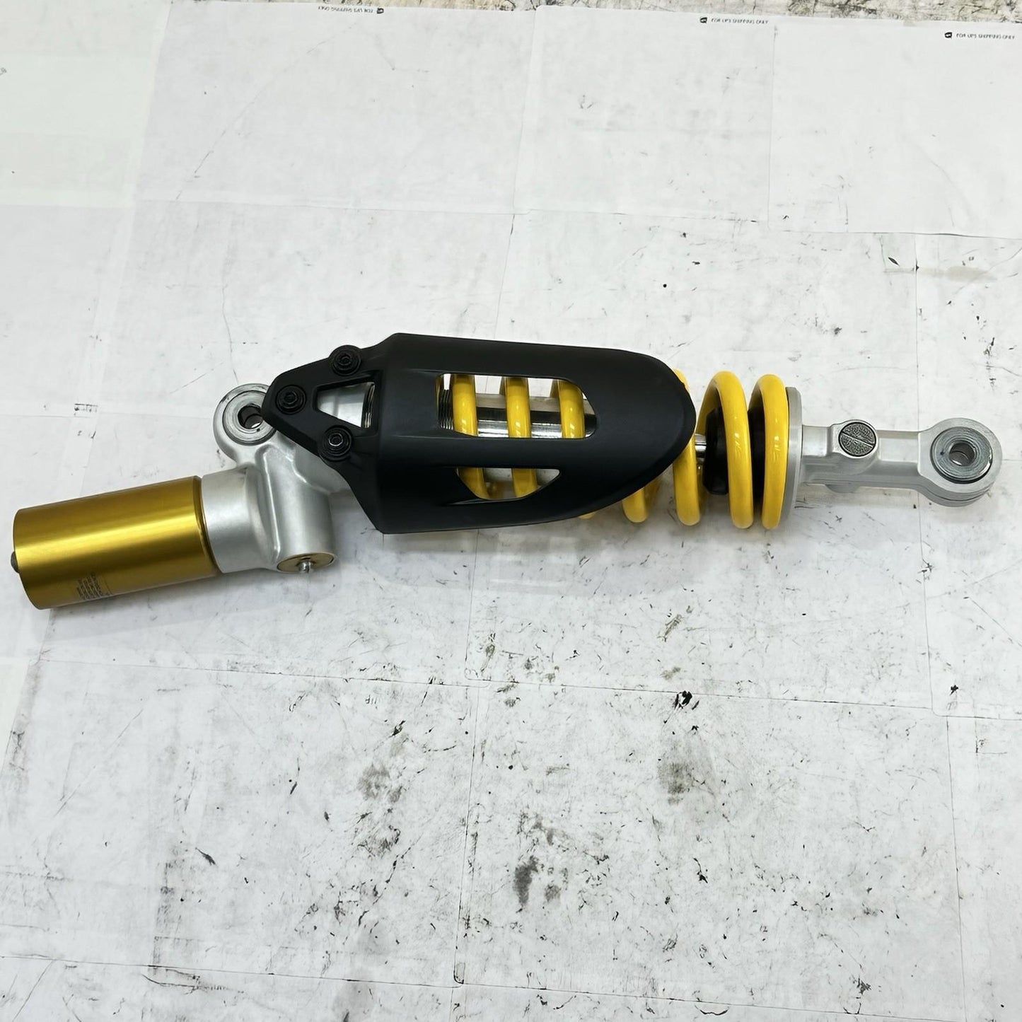 2016 - 2019 DUCATI 959 PANIGALE REAR SHOCK BACK SUSPENSION ABSORBER YELLOW STOCK