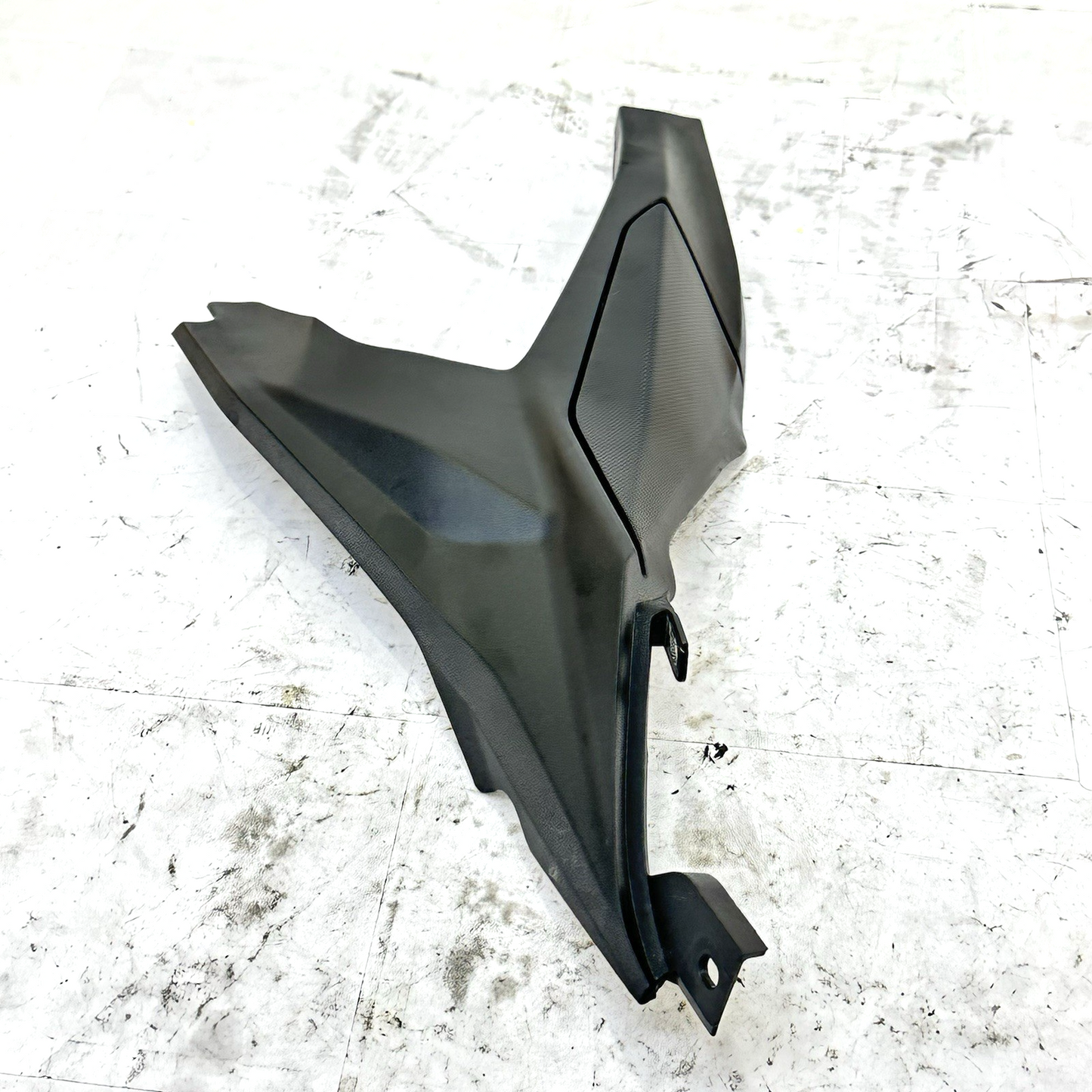 2016 - 2019 DUCATI 959 PANIGALE LEFT SIDE FAIRING COWL TRIM PANEL PLASTIC BLACK