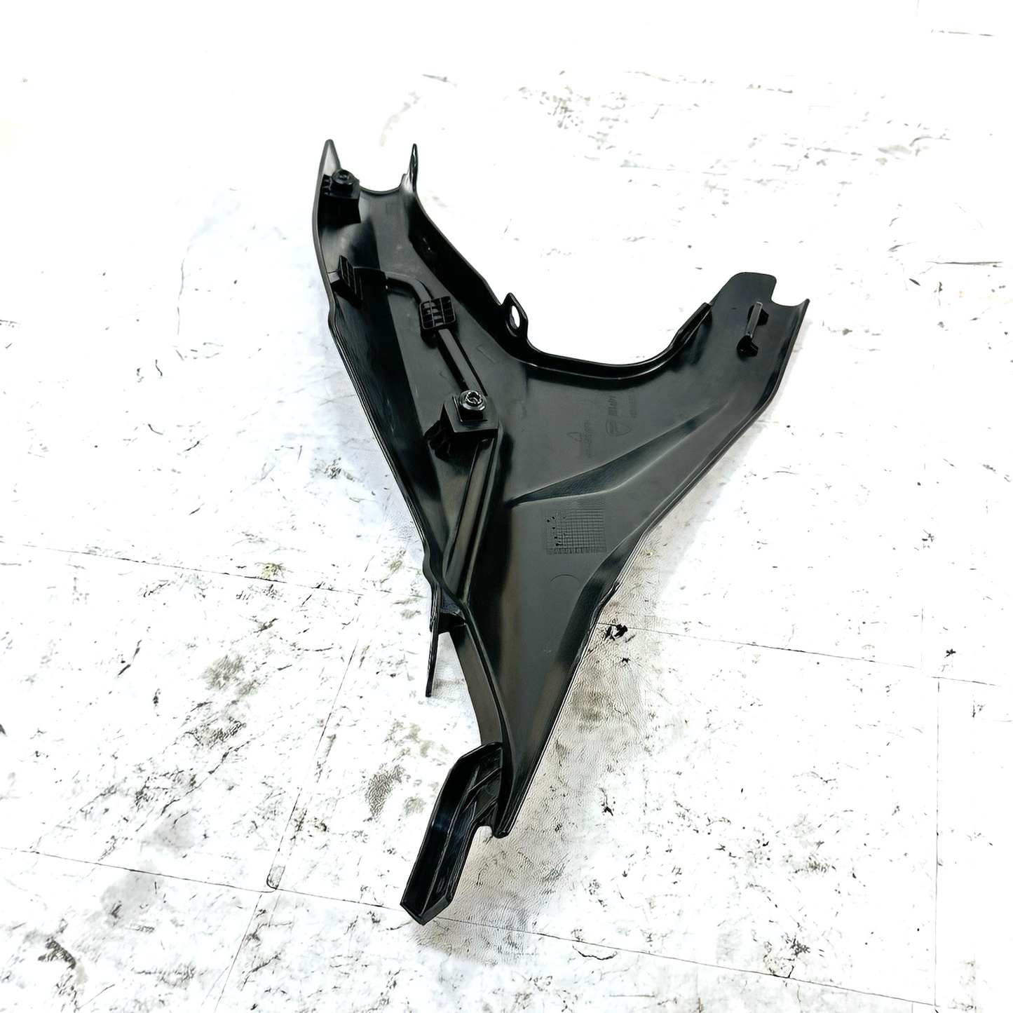 2016 - 2019 DUCATI 959 PANIGALE LEFT SIDE FAIRING COWL TRIM PANEL PLASTIC BLACK
