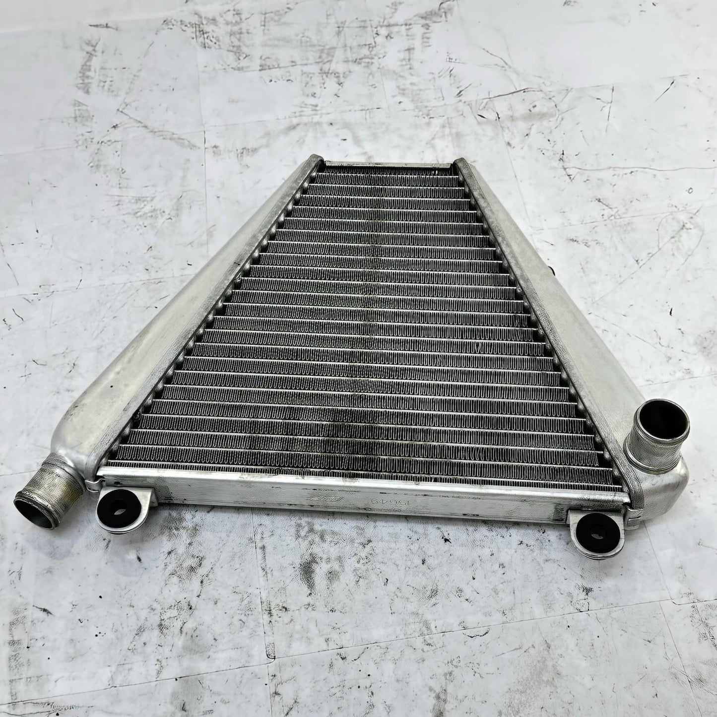 2016 - 2019 DUCATI 959 PANIGALE LOWER RADIATOR ENGINE MOTOR OIL COOLER STOCK OEM
