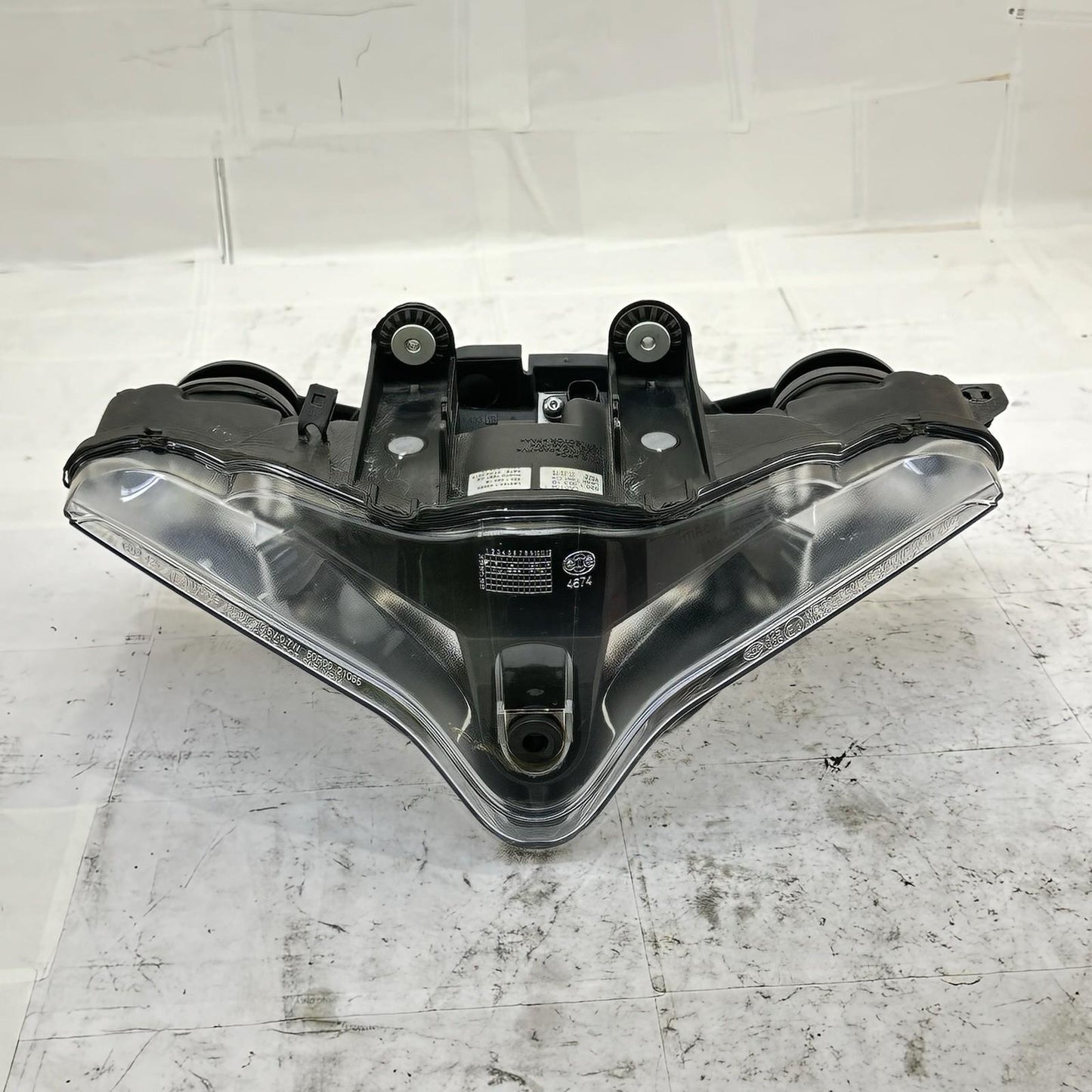 2016 - 2019 DUCATI 959 PANIGALE HEADLIGHT FRONT LIGHT LAMP ASSEMBLY HOUSING OEM
