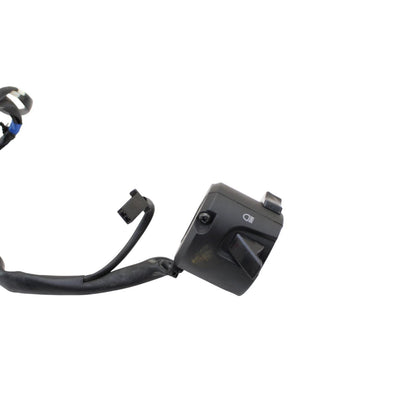 2018 - 2023 YAMAHA YZF R3 LEFT SWITCH CLIP ON HANDLEBAR CONTROL HEADLIGHT OEM
