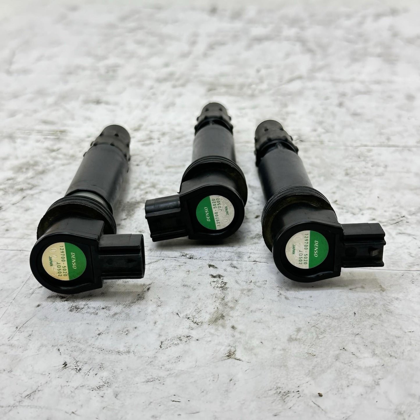 2013 - 2017 TRIUMPH DAYTONA 675 IGNITION COILS SPARK PLUG CAPS STICKS SET OEM