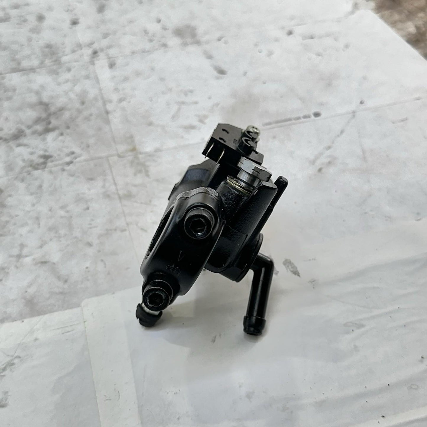 2013 - 2017 TRIUMPH DAYTONA 675 FRONT MASTER CYLINDER BRAKE STOCK OEM