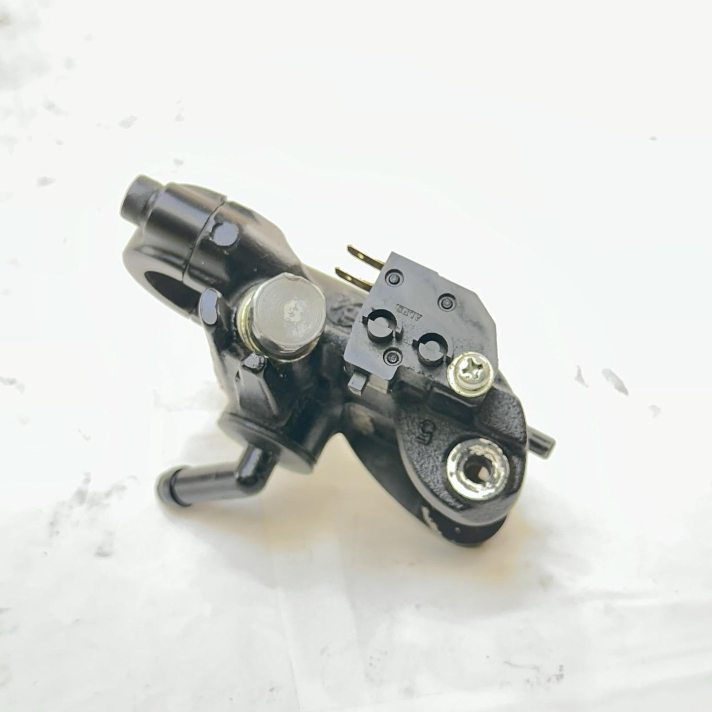 2013 - 2017 TRIUMPH DAYTONA 675 FRONT MASTER CYLINDER BRAKE STOCK OEM