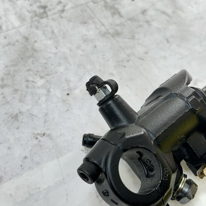 2013 - 2017 TRIUMPH DAYTONA 675 FRONT MASTER CYLINDER BRAKE STOCK OEM