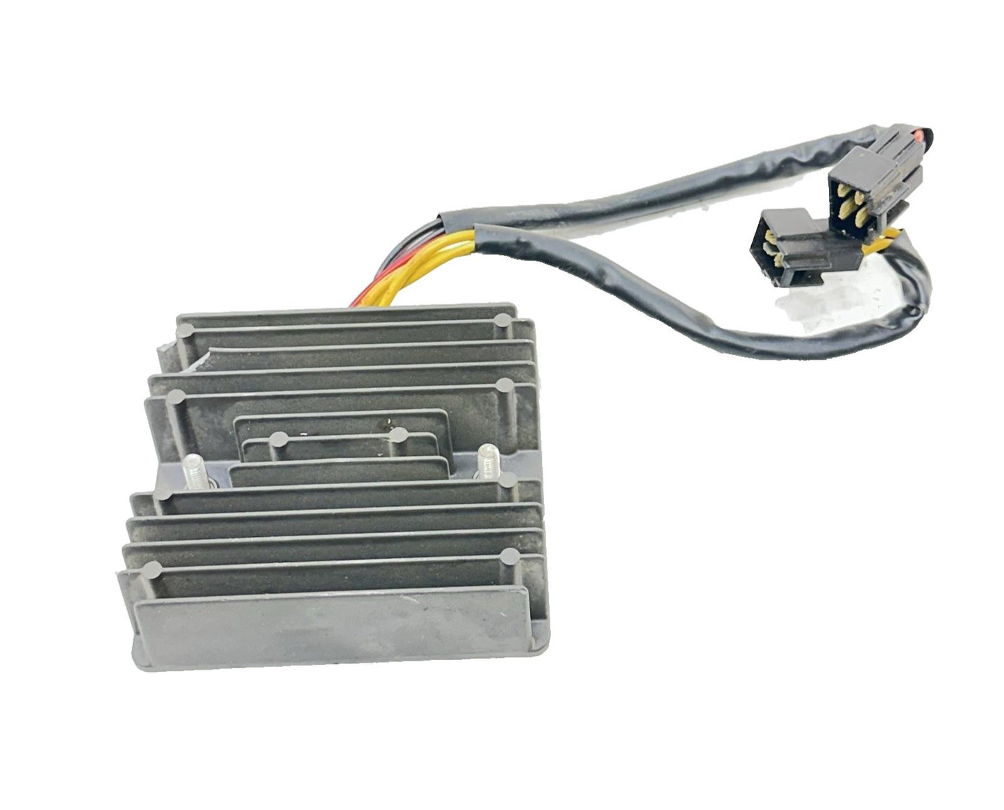 2013 - 2017 TRIUMPH DAYTONA 675 VOLTAGE REGULATOR RECTIFIER STOCK OEM