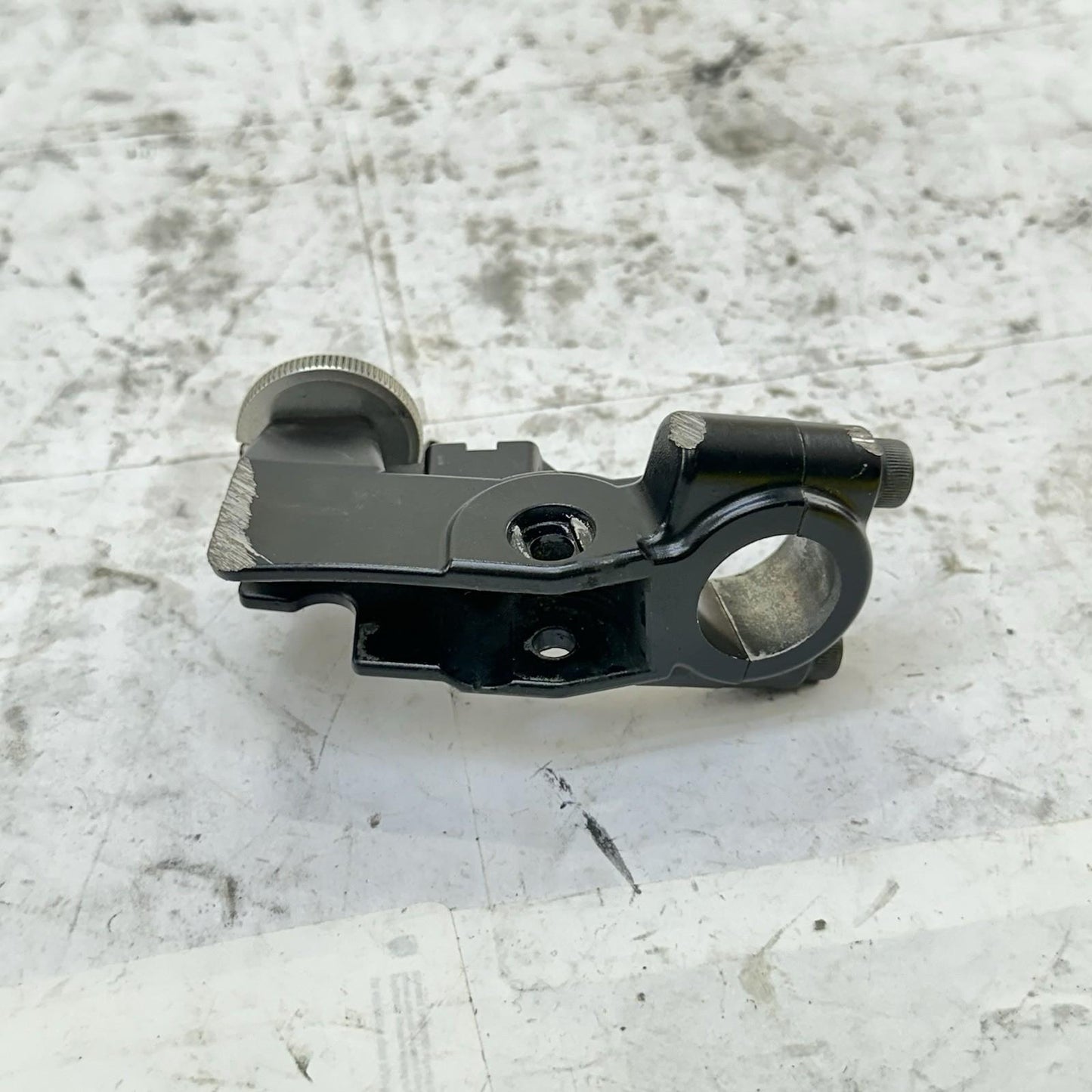 2013 - 2017 TRIUMPH DAYTONA 675 CLUTCH PERCH MOUNT DRIVER LEFT SIDE STOCK OEM