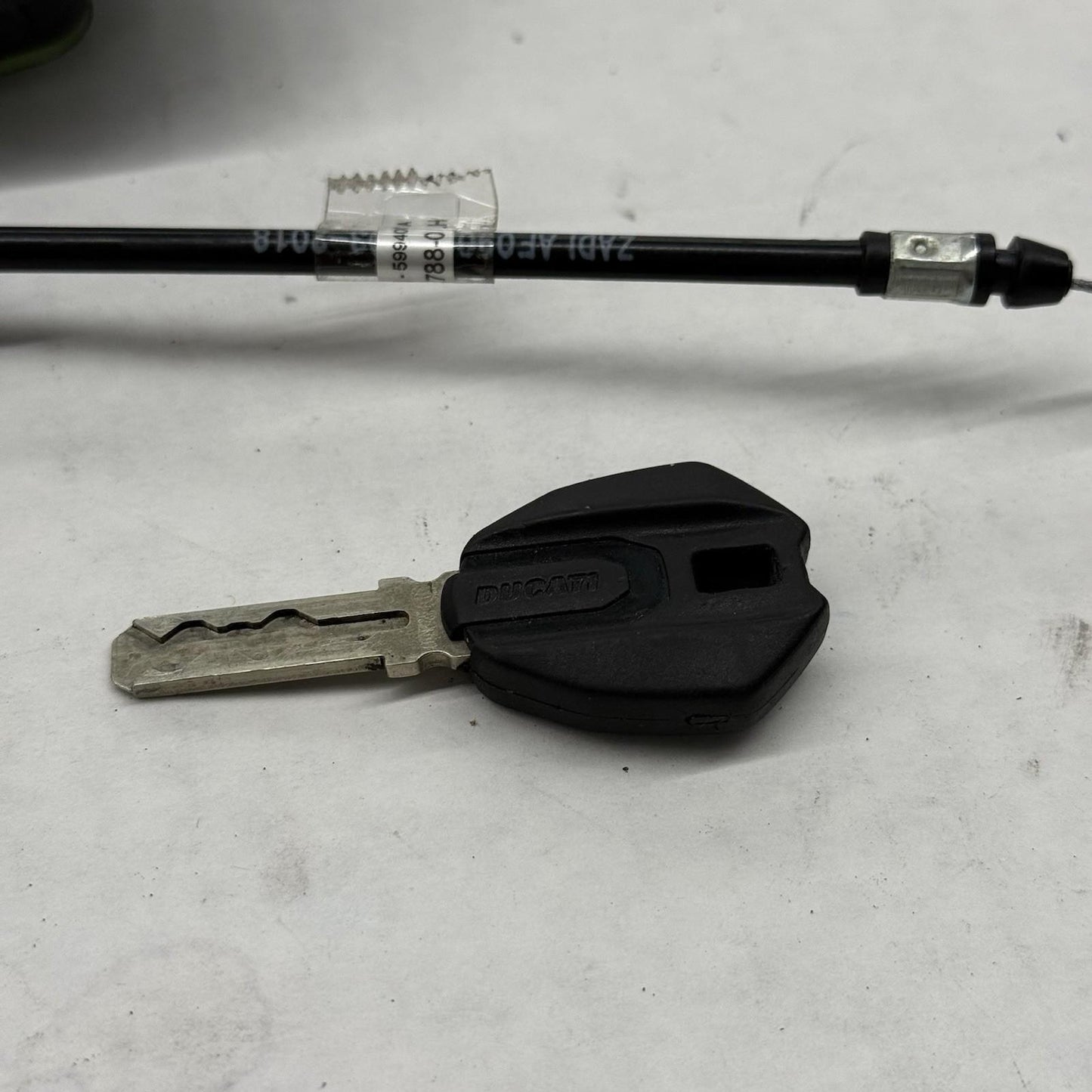 2018 - 2024 DUCATI PANIGALE V4 GAS CAP FUEL FILLER KEY MECHANISM