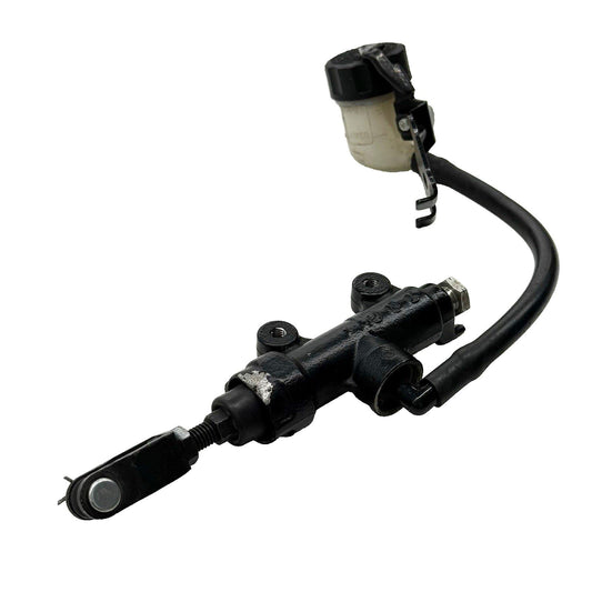 2017 - 2024 SUZUKI GSXR1000 R REAR BACK BRAKE MASTER CYLINDER W RESERVOIR STOCK