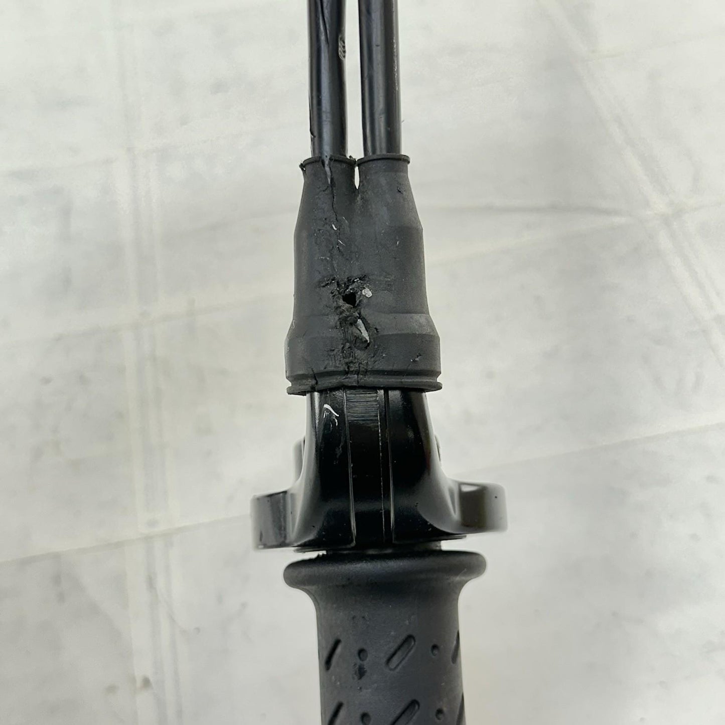 2013 - 2017 TRIUMPH DAYTONA 675 THROTTLE CONTROL CABLES LINES WIRES GRIP STOCK