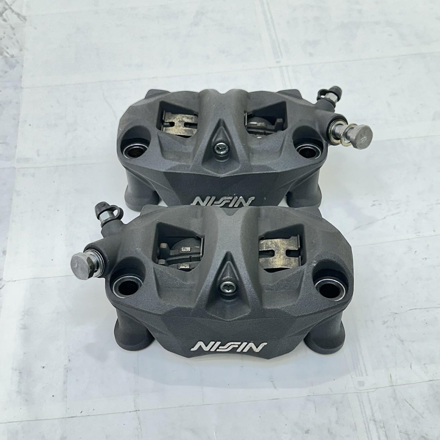 2013 - 2017 TRIUMPH DAYTONA 675 FRONT BRAKE CALIPERS LEFT RIGHT SET PAIR OEM