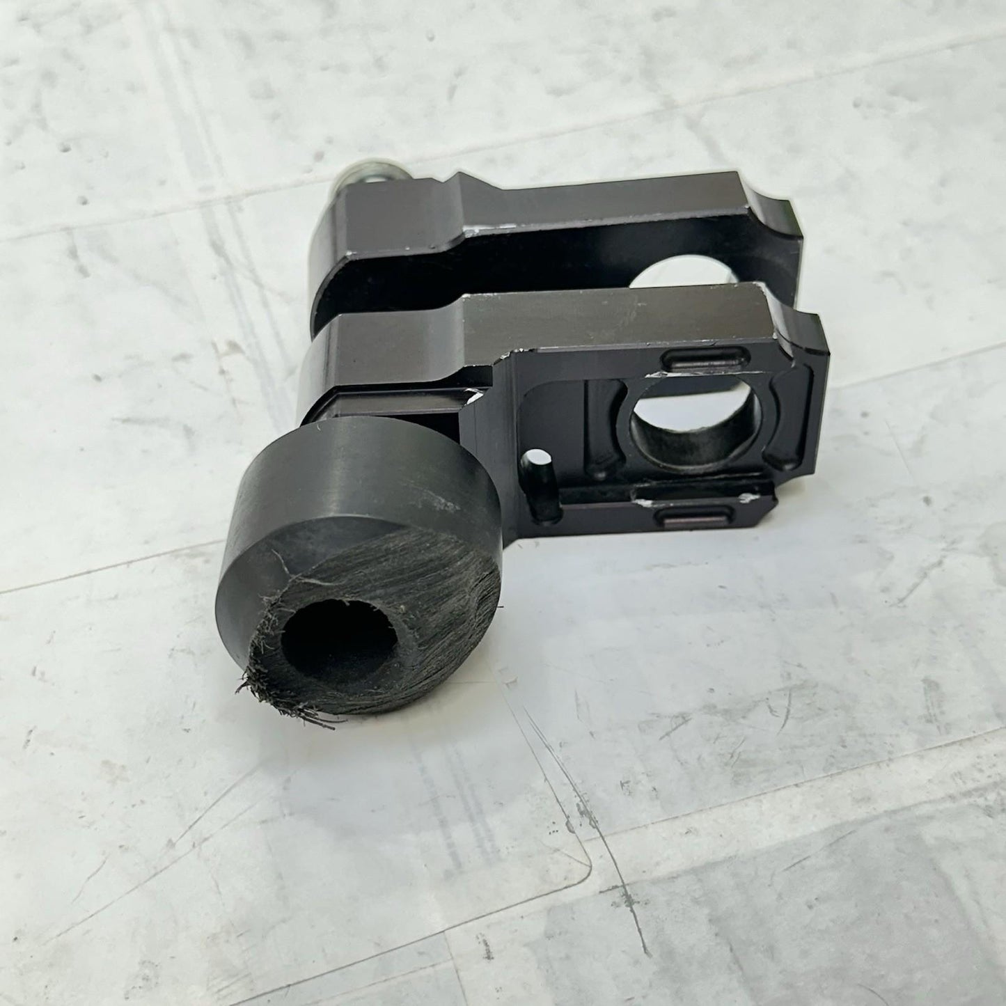 2013 - 2017 TRIUMPH DAYTONA 675 REAR AXLE BACK WHEEL PIVOT BOLT SPACERS SPOOLS