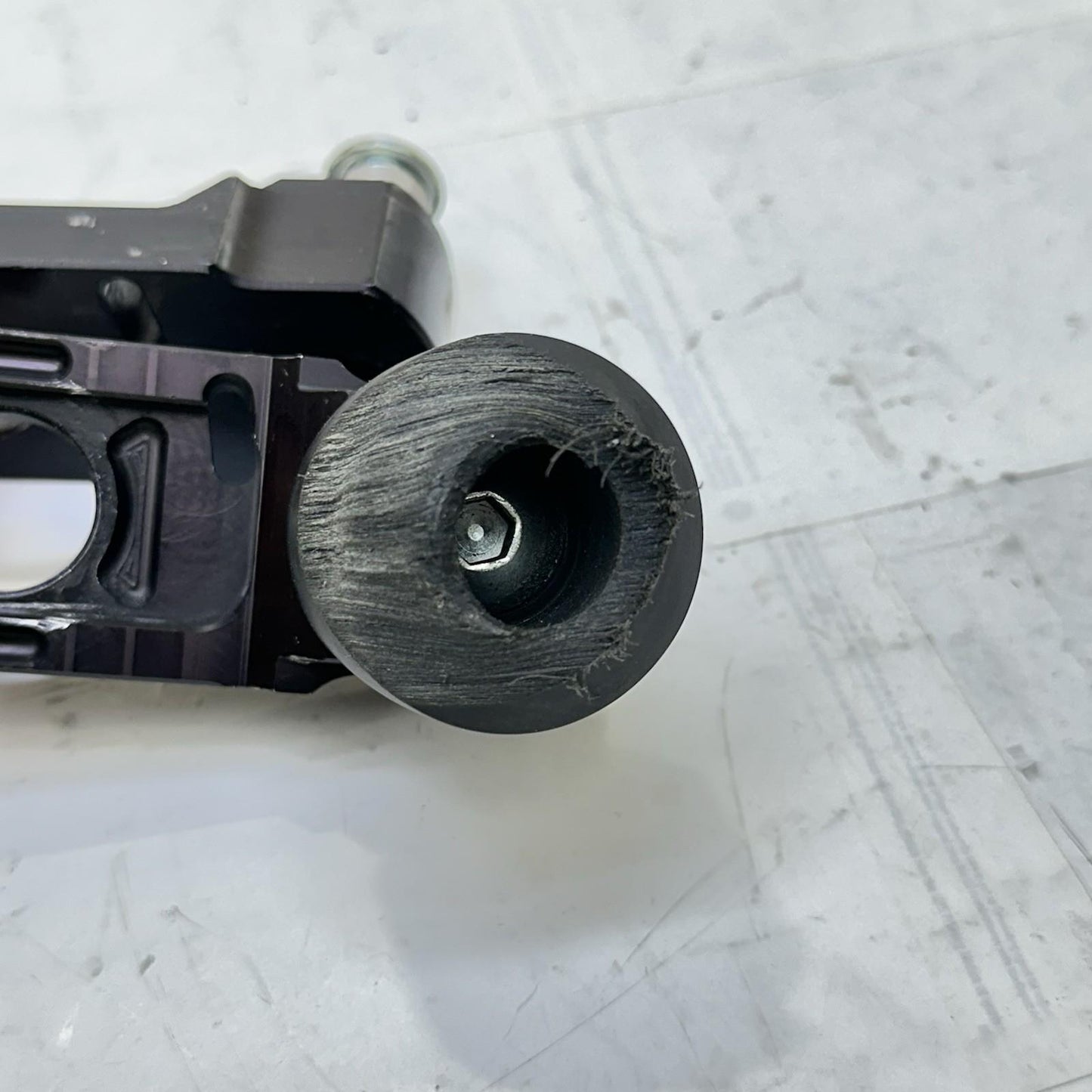 2013 - 2017 TRIUMPH DAYTONA 675 REAR AXLE BACK WHEEL PIVOT BOLT SPACERS SPOOLS