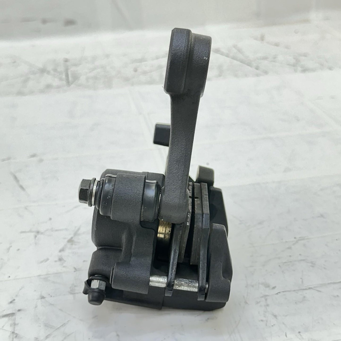 2013 - 2017 TRIUMPH DAYTONA 675 REAR BRAKE CALIPER BACK WHEEL BRACKET MOUNT OEM