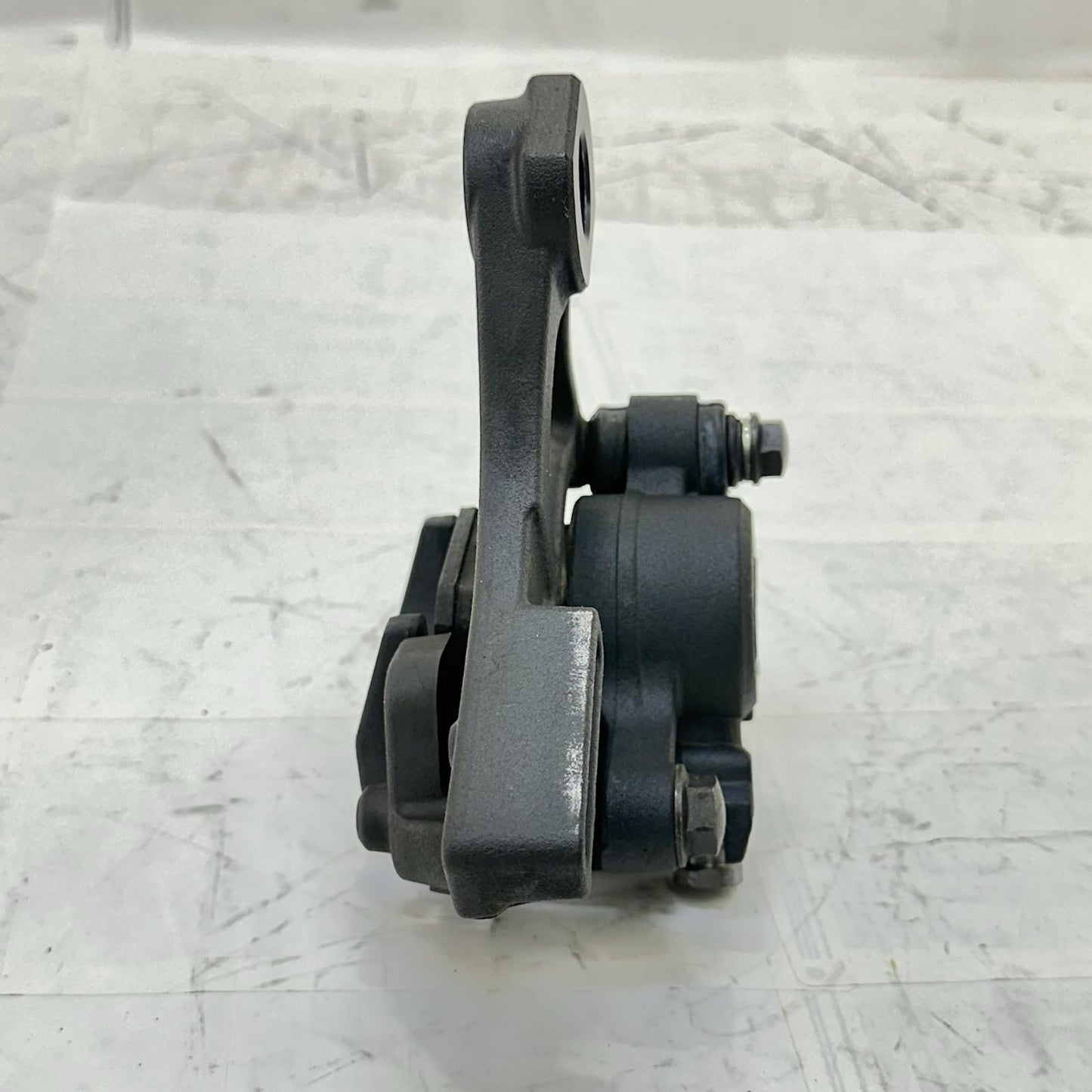 2013 - 2017 TRIUMPH DAYTONA 675 REAR BRAKE CALIPER BACK WHEEL BRACKET MOUNT OEM