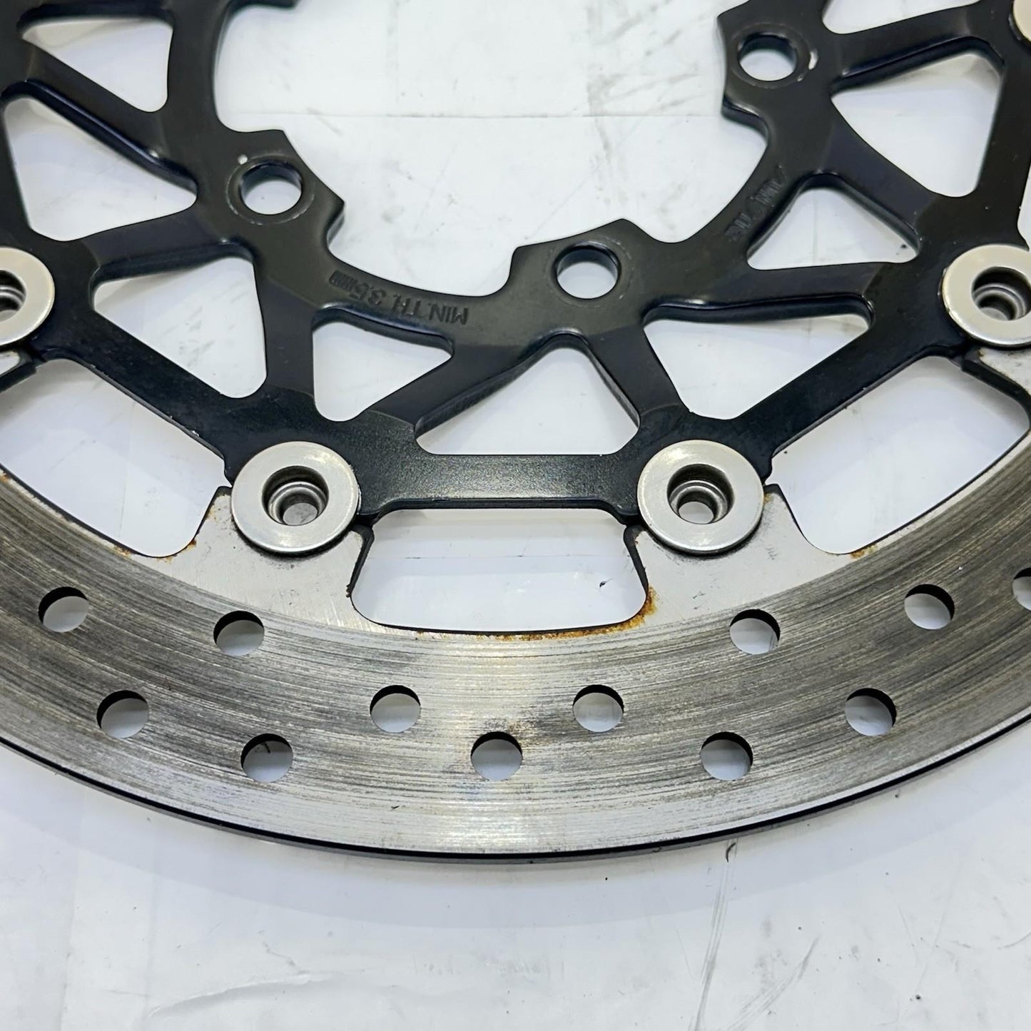 2013 - 2017 TRIUMPH DAYTONA 675 FRONT ROTORS BRAKE DISC LEFT RIGHT SET SUNSTAR