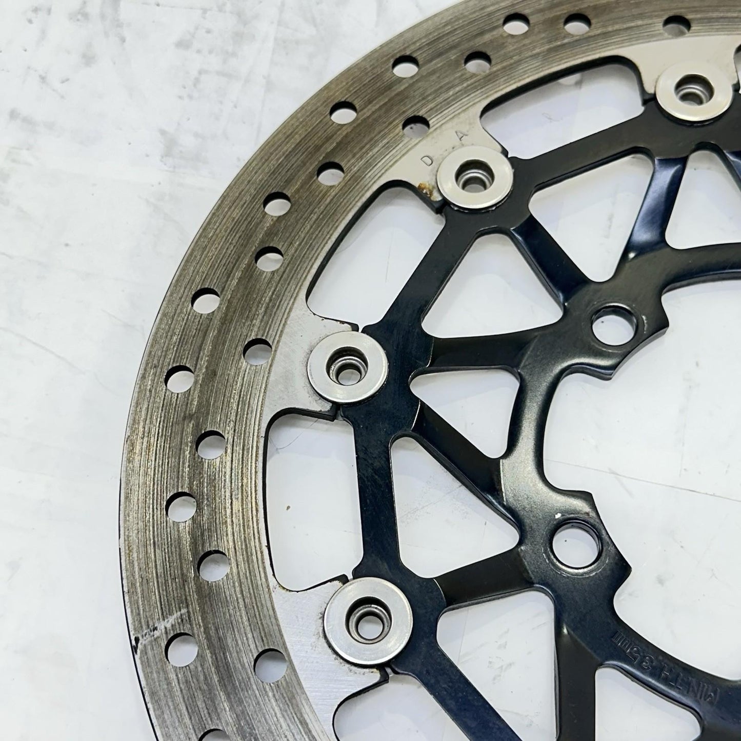 2013 - 2017 TRIUMPH DAYTONA 675 FRONT ROTORS BRAKE DISC LEFT RIGHT SET SUNSTAR