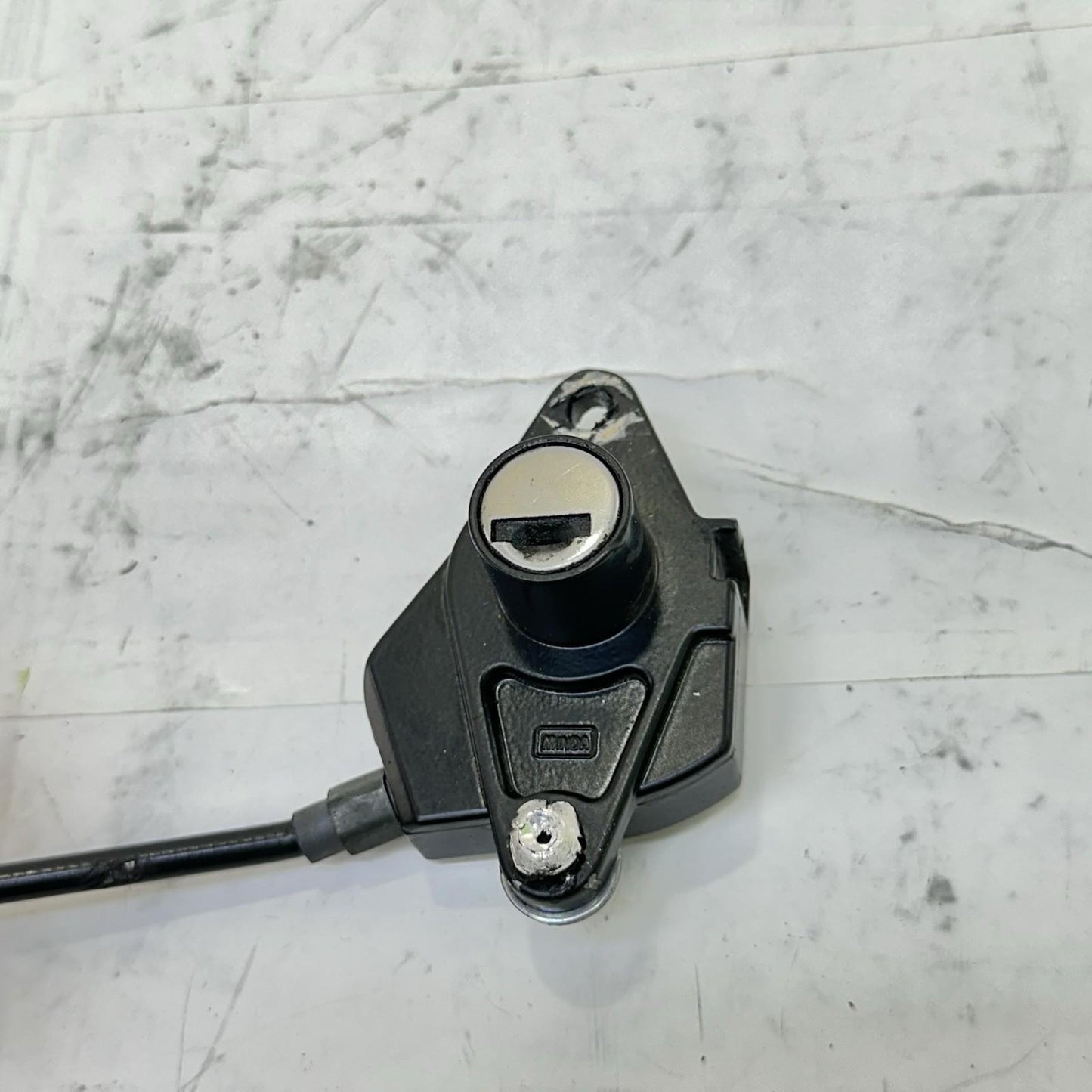 2013 - 2017 TRIUMPH DAYTONA 675 LOCK SET KEYS GAS FUEL CAP SEAT LATCH BOLTS OEM