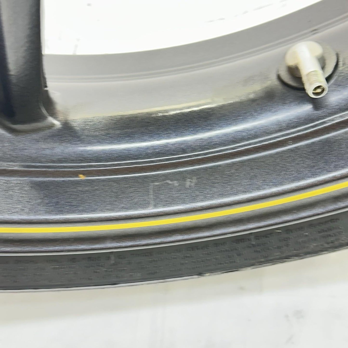 2013 - 2017 TRIUMPH DAYTONA 675 FRONT WHEEL RIM TIRE RUBBER BLACK *RASH/SCRUFF*