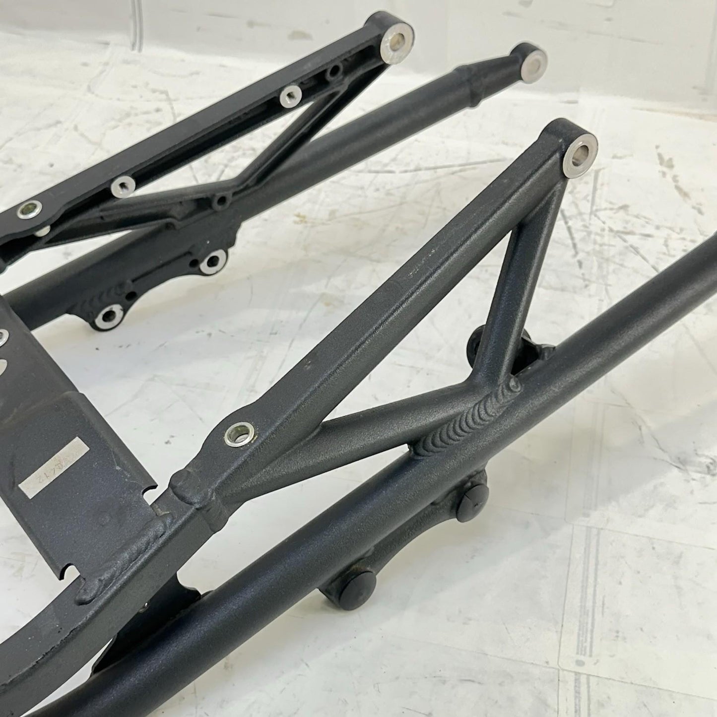 2013 - 2017 TRIUMPH DAYTONA 675 SUBFRAME REAR UNDERTAIL SUB FRAME STOCK OEM