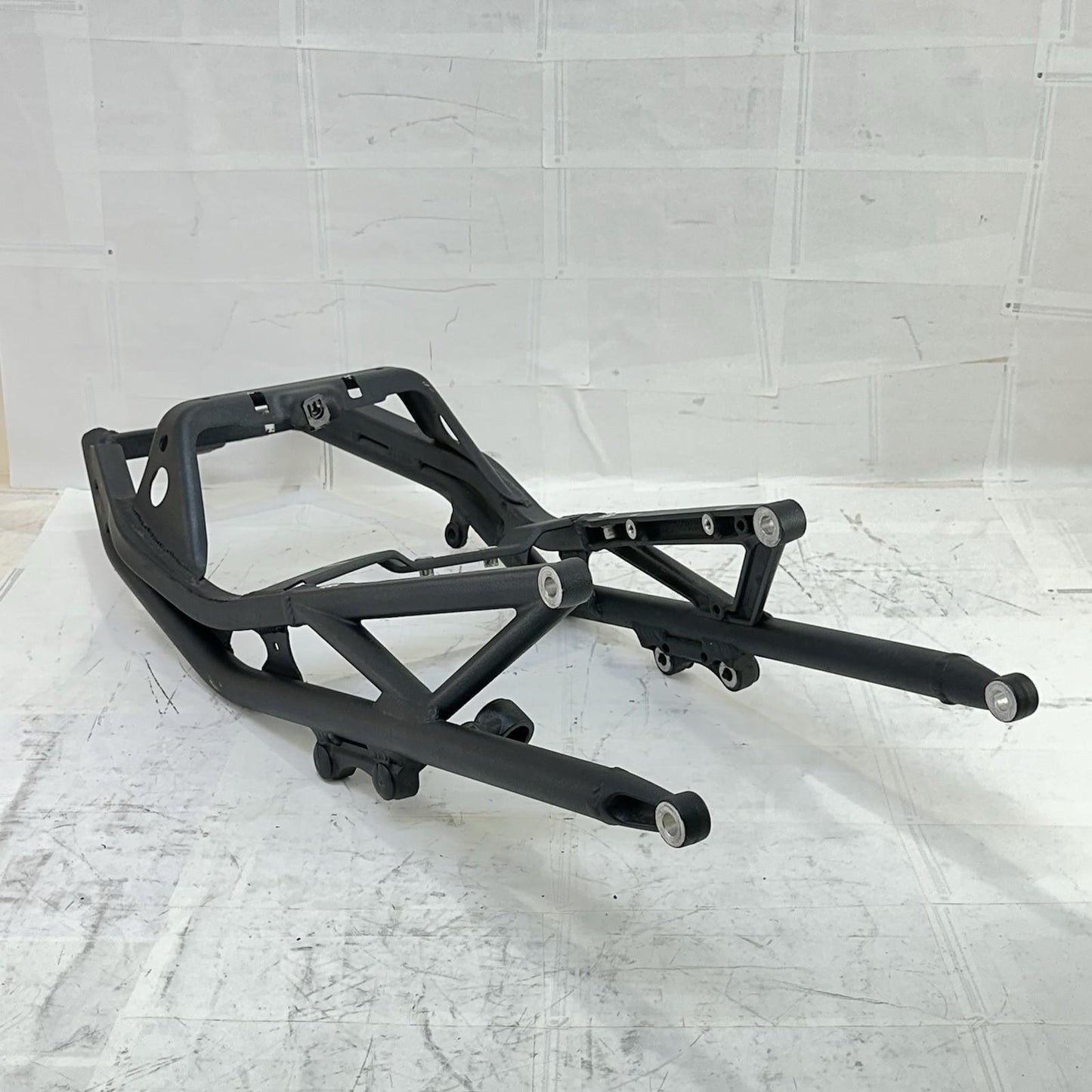 2013 - 2017 TRIUMPH DAYTONA 675 SUBFRAME REAR UNDERTAIL SUB FRAME STOCK OEM