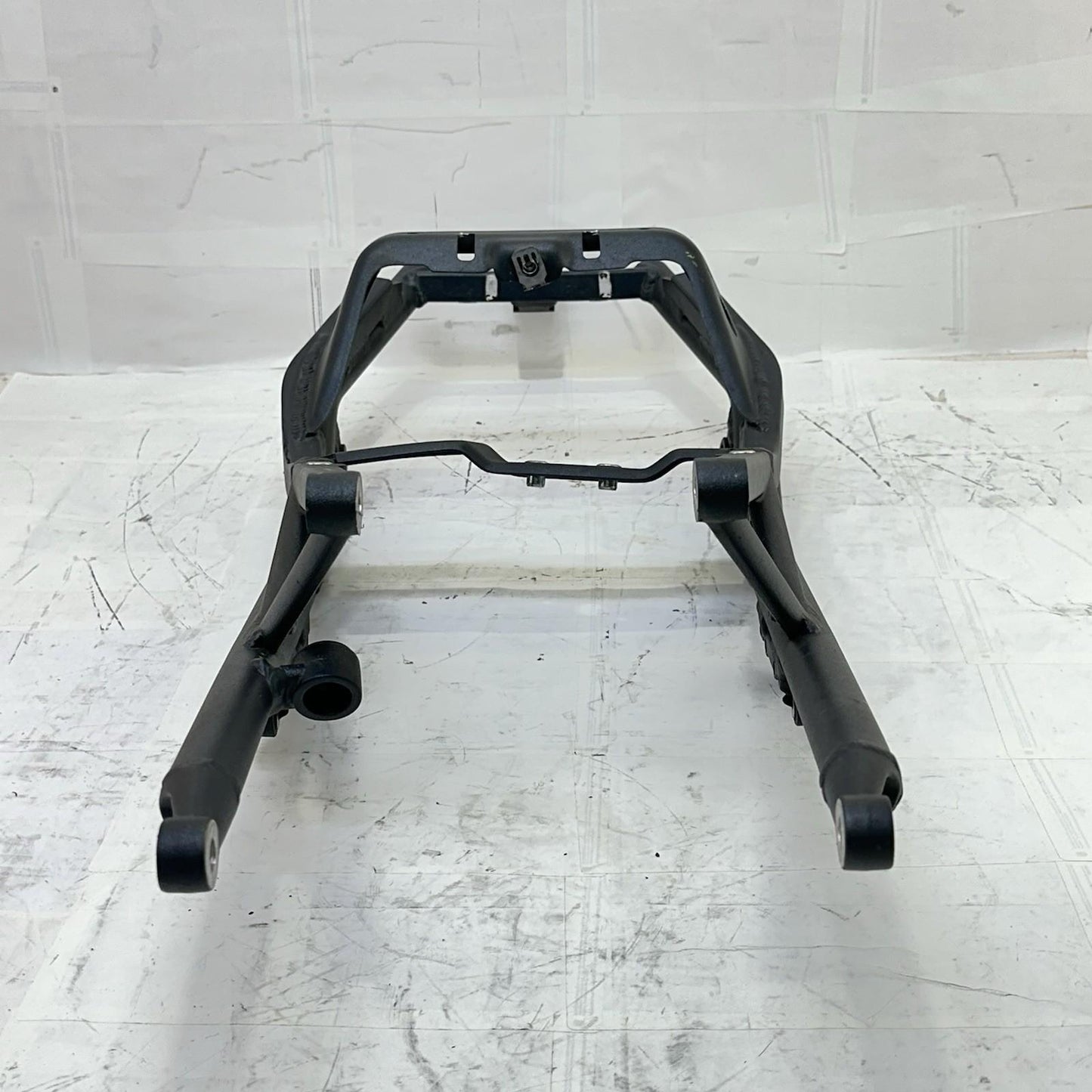 2013 - 2017 TRIUMPH DAYTONA 675 SUBFRAME REAR UNDERTAIL SUB FRAME STOCK OEM