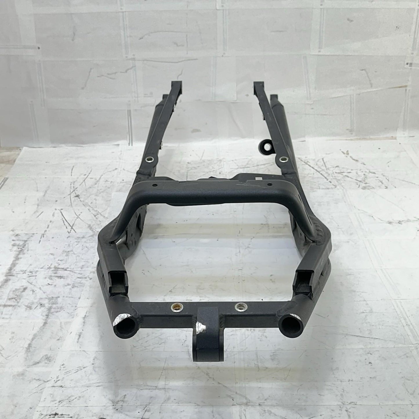 2013 - 2017 TRIUMPH DAYTONA 675 SUBFRAME REAR UNDERTAIL SUB FRAME STOCK OEM