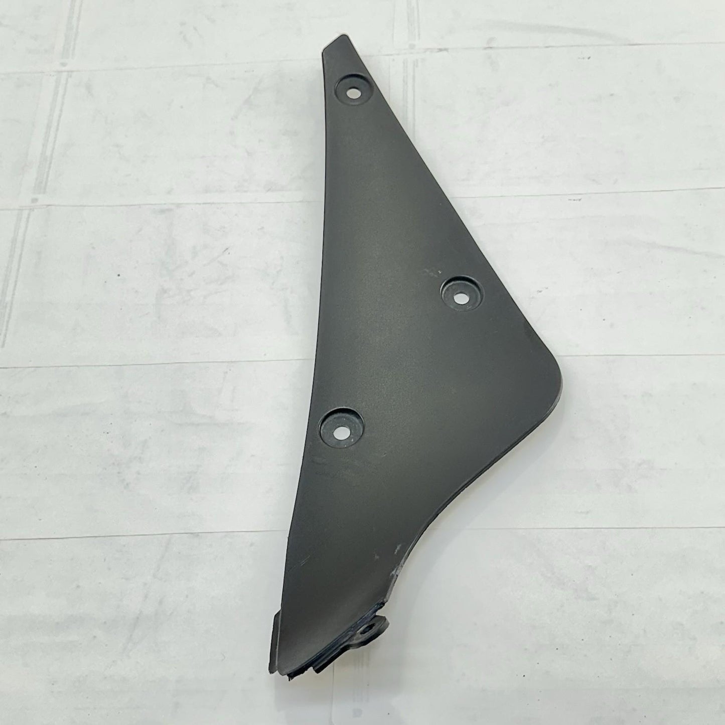 2013 - 2017 TRIUMPH DAYTONA 675 INNER FAIRING PLASTIC TRIM COWL PANEL BLACK OEM