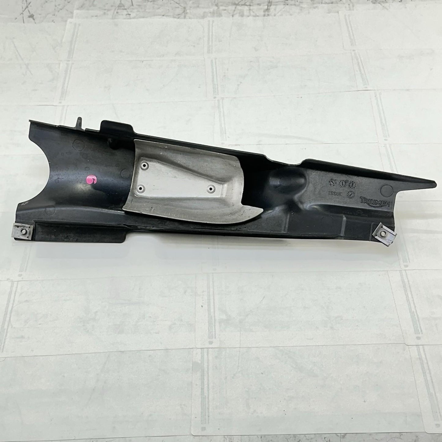 2013 - 2017 TRIUMPH DAYTONA 675 HEAT SHIELD EXHAUST PIPE COVER GUARD PLASTIC OEM