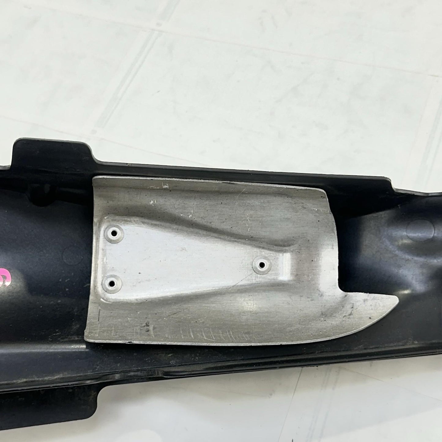 2013 - 2017 TRIUMPH DAYTONA 675 HEAT SHIELD EXHAUST PIPE COVER GUARD PLASTIC OEM