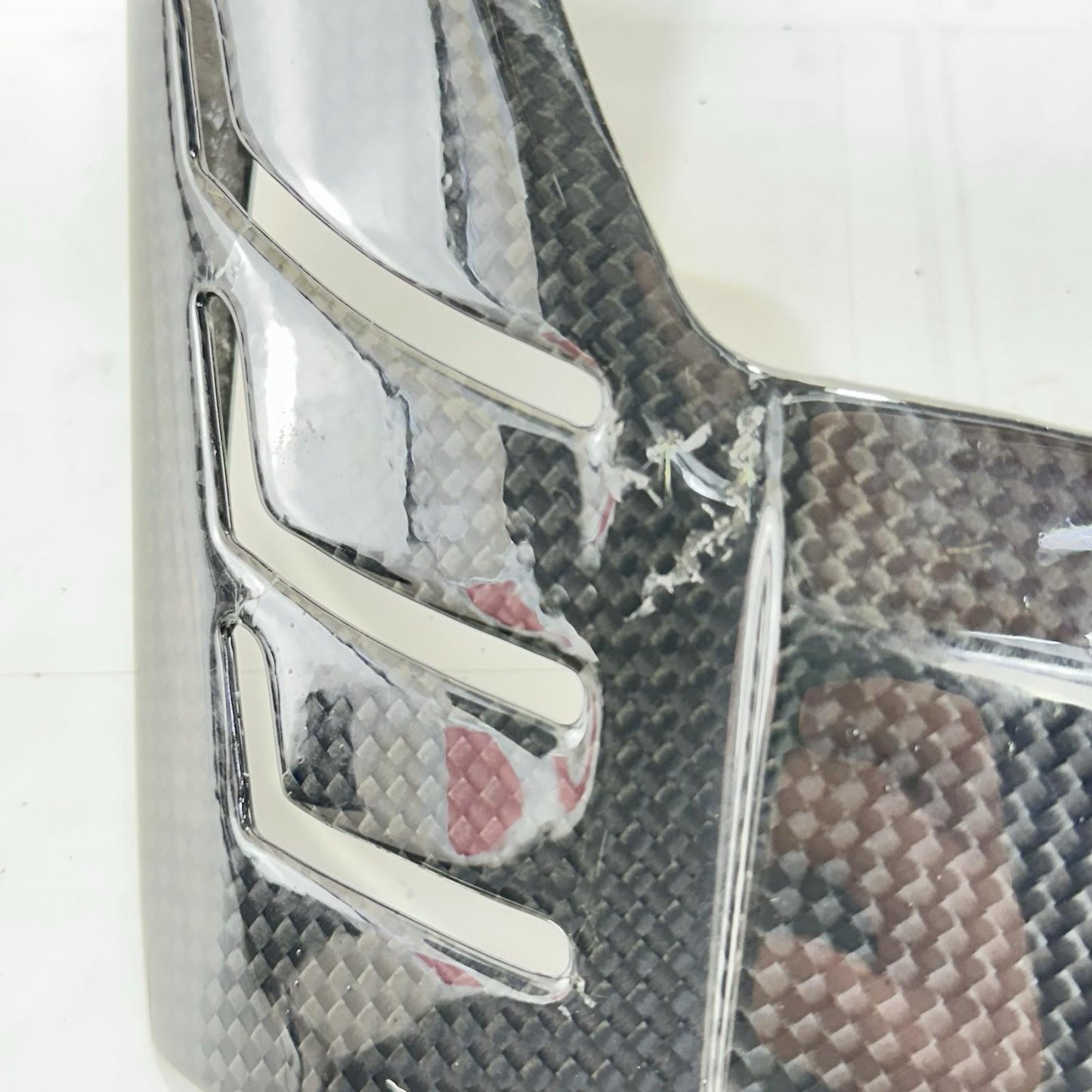 2013 - 2017 TRIUMPH DAYTONA 675 EXHAUST HEAT SHIELD COVER BLACK CARBON FIBER