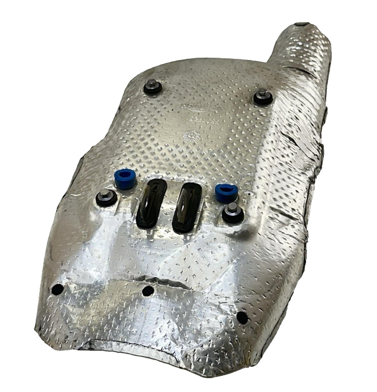 2013 - 2017 TRIUMPH DAYTONA 675 EXHAUST HEAT SHIELD MUFFLER GUARD PROTECTOR OEM