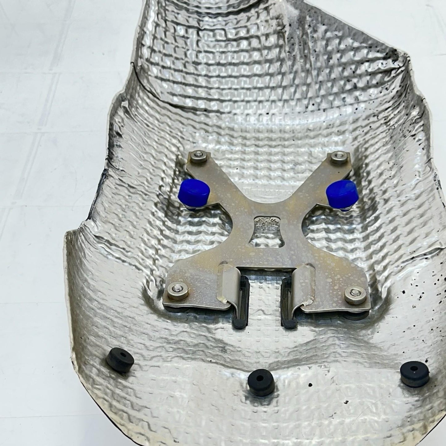 2013 - 2017 TRIUMPH DAYTONA 675 EXHAUST HEAT SHIELD MUFFLER GUARD PROTECTOR OEM