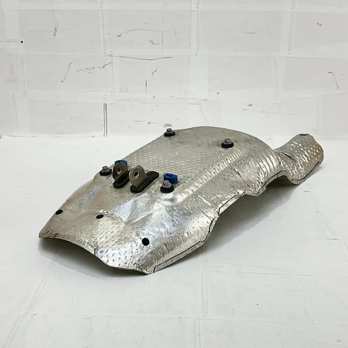 2013 - 2017 TRIUMPH DAYTONA 675 EXHAUST HEAT SHIELD MUFFLER GUARD PROTECTOR OEM