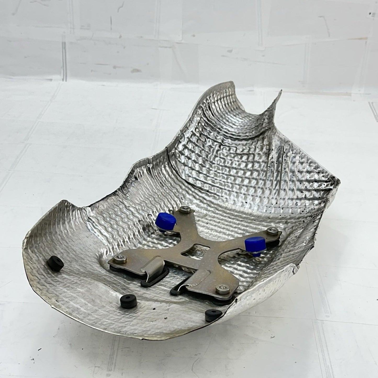 2013 - 2017 TRIUMPH DAYTONA 675 EXHAUST HEAT SHIELD MUFFLER GUARD PROTECTOR OEM