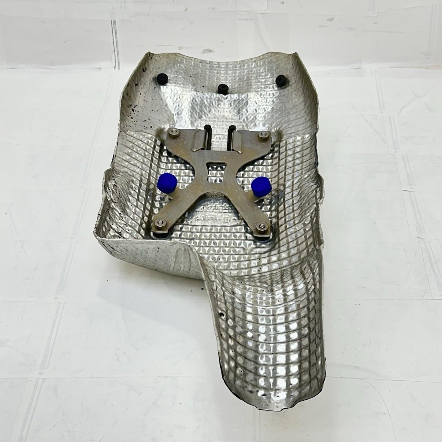 2013 - 2017 TRIUMPH DAYTONA 675 EXHAUST HEAT SHIELD MUFFLER GUARD PROTECTOR OEM