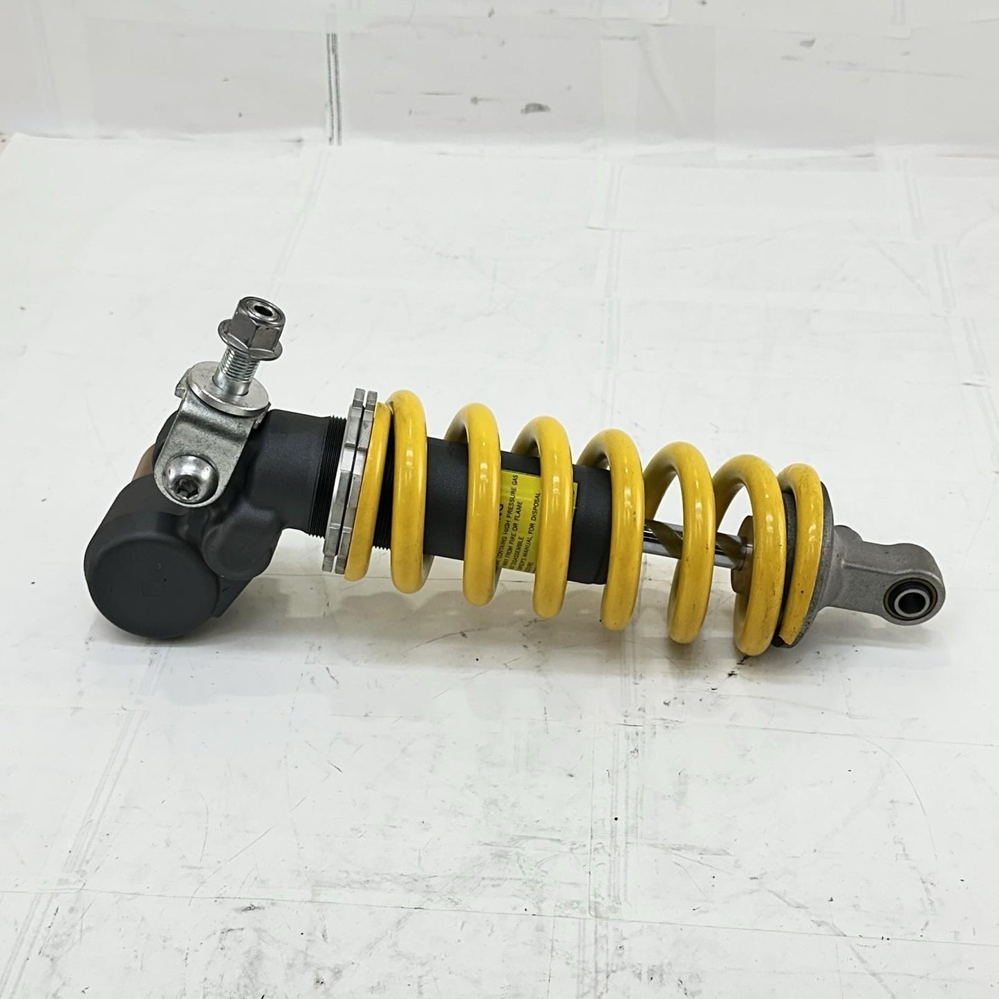 2013 - 2017 TRIUMPH DAYTONA 675 REAR SHOCK BACK SUSPENSION ABSORBER YELLOW STOCK