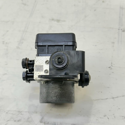 2016 - 2018 DUCATI HYPERMOTARD 939 ABS PUMP BRAKE SYSTEM CONTROL MODULE STOCK