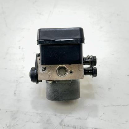 2016 - 2018 DUCATI HYPERMOTARD 939 ABS PUMP BRAKE SYSTEM CONTROL MODULE STOCK