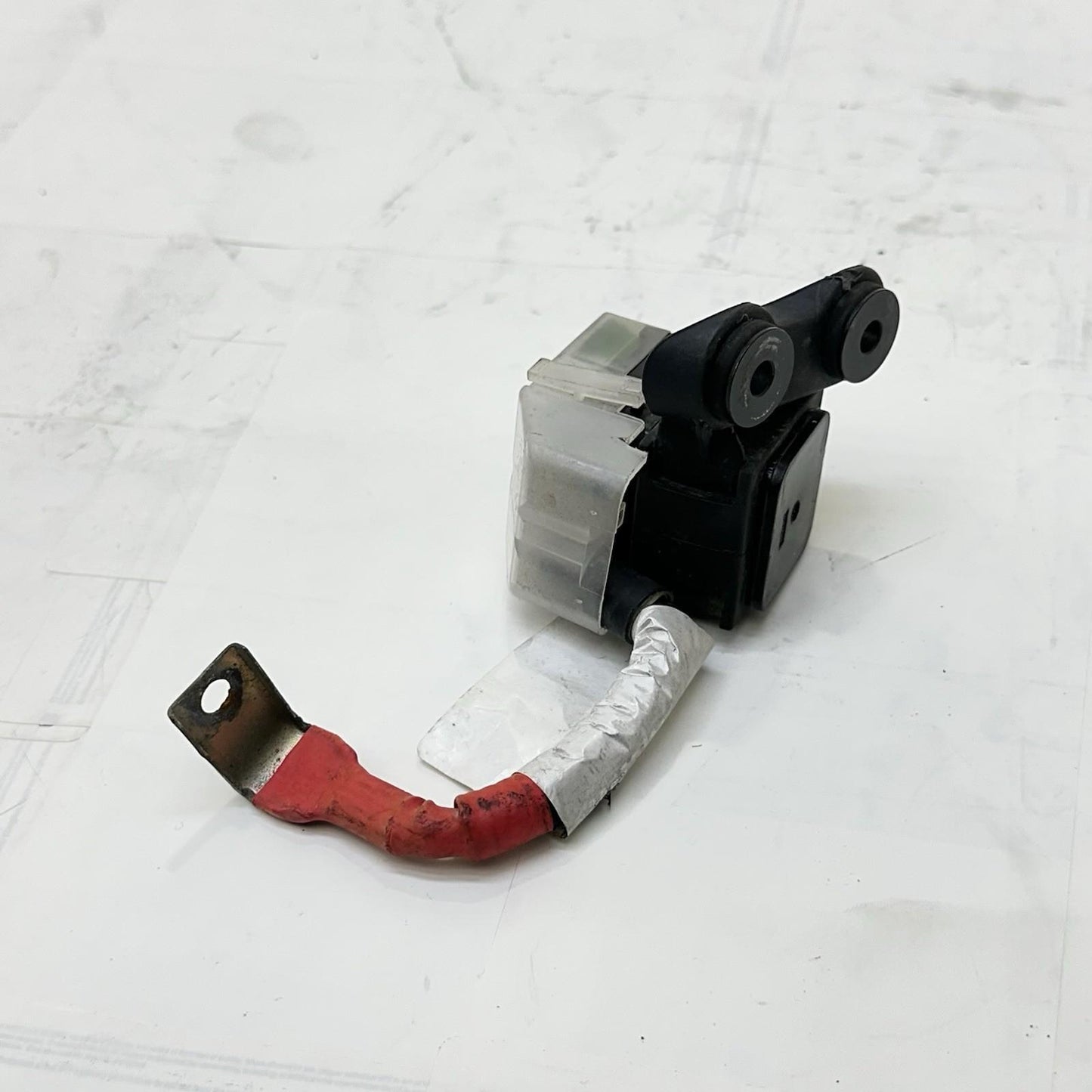 2016 - 2018 DUCATI HYPERMOTARD 939 STARTER RELAY FUSE SWITCH CABLE LINE STOCK