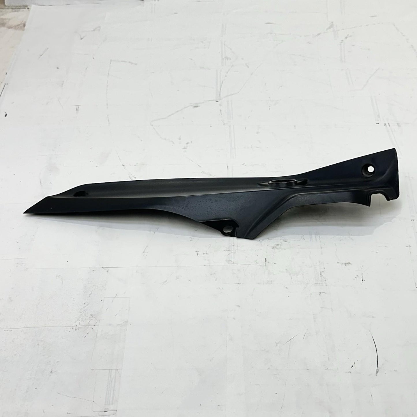 2016 - 2018 DUCATI HYPERMOTARD 939 RIGHT REAR FRAME COVER SIDE COWL PANEL STOCK