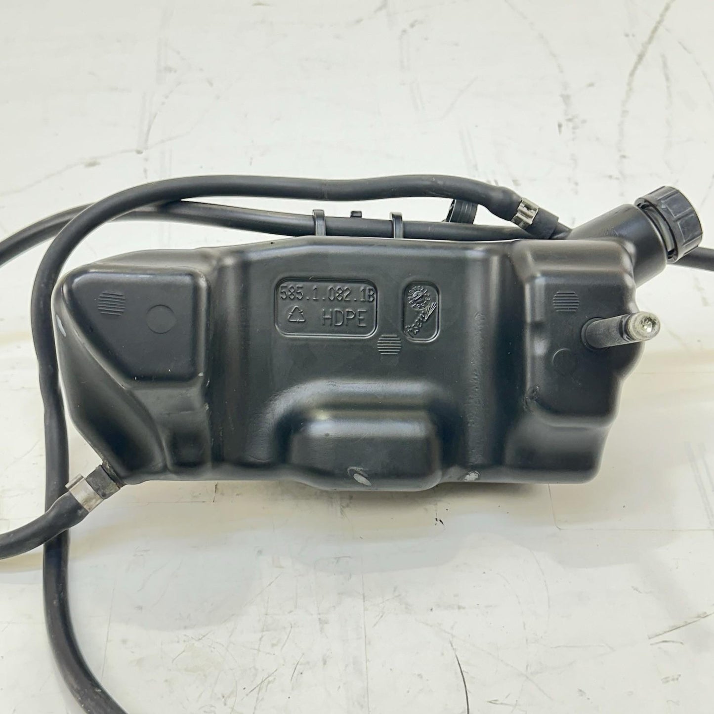 2016 - 2018 DUCATI HYPERMOTARD 939 COOLANT TANK OVER FLOW RESERVOIR CANISTER