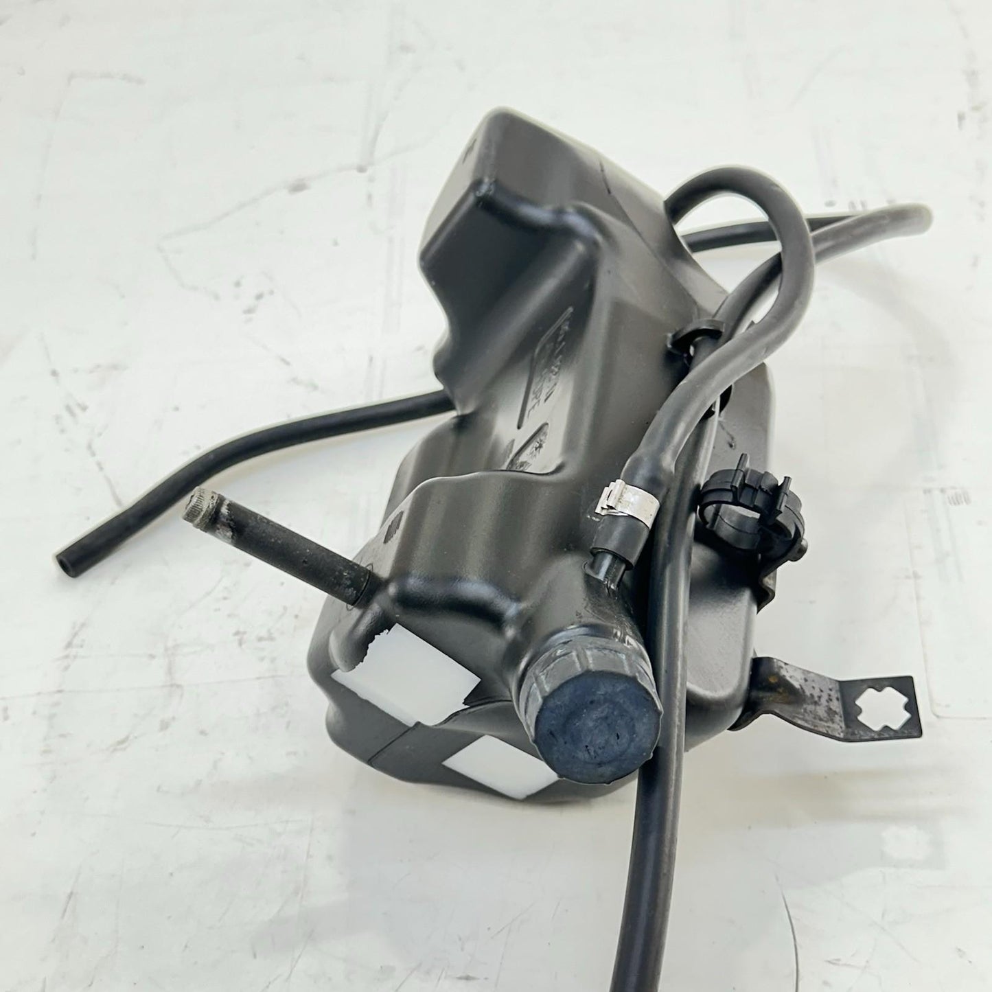 2016 - 2018 DUCATI HYPERMOTARD 939 COOLANT TANK OVER FLOW RESERVOIR CANISTER