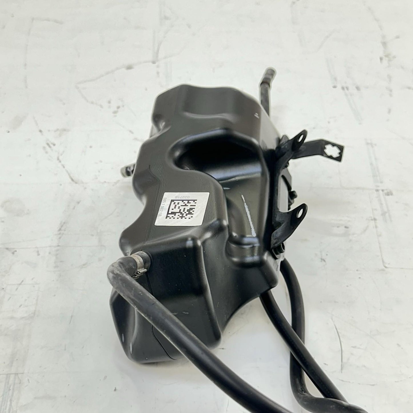 2016 - 2018 DUCATI HYPERMOTARD 939 COOLANT TANK OVER FLOW RESERVOIR CANISTER