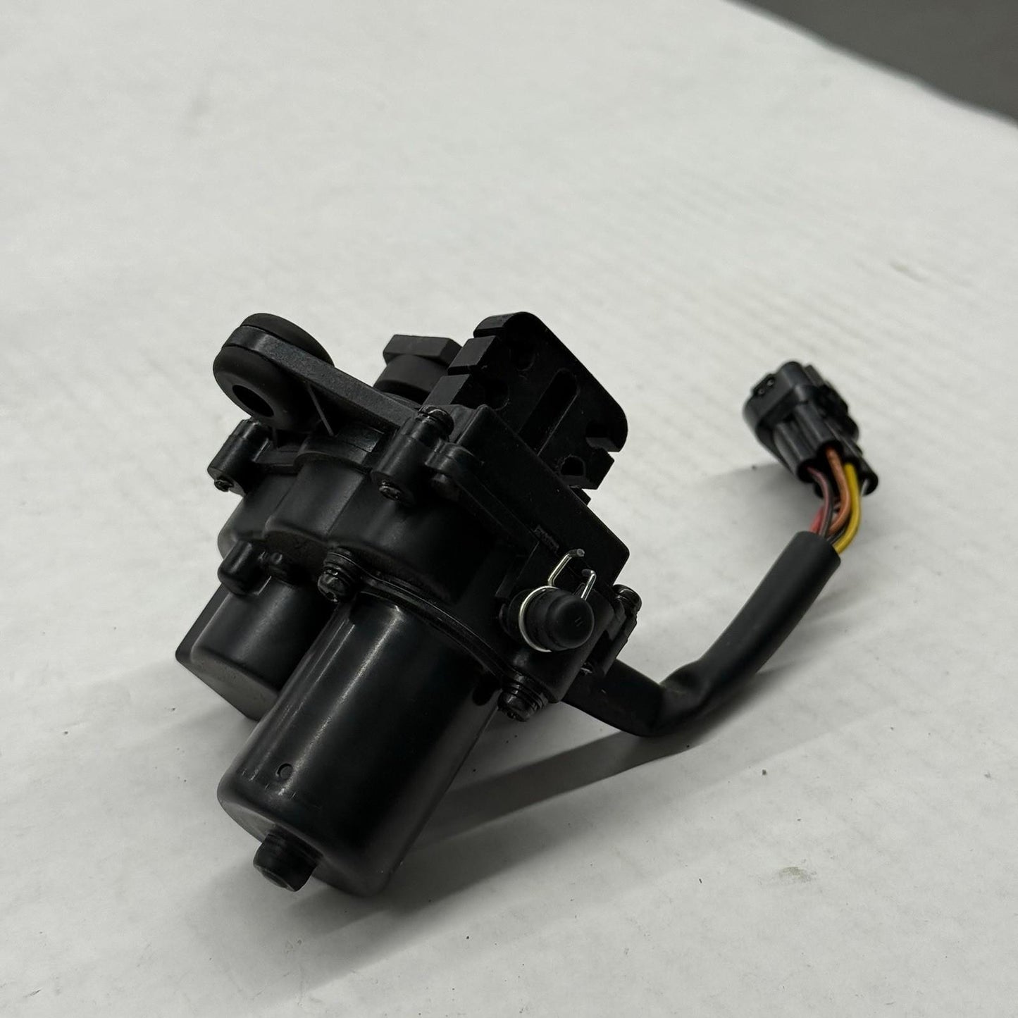 2020 - 2024 DUCATI PANIGALE V2 EXHAUST SERVO VALVE FLAP Actuator Motor Relay